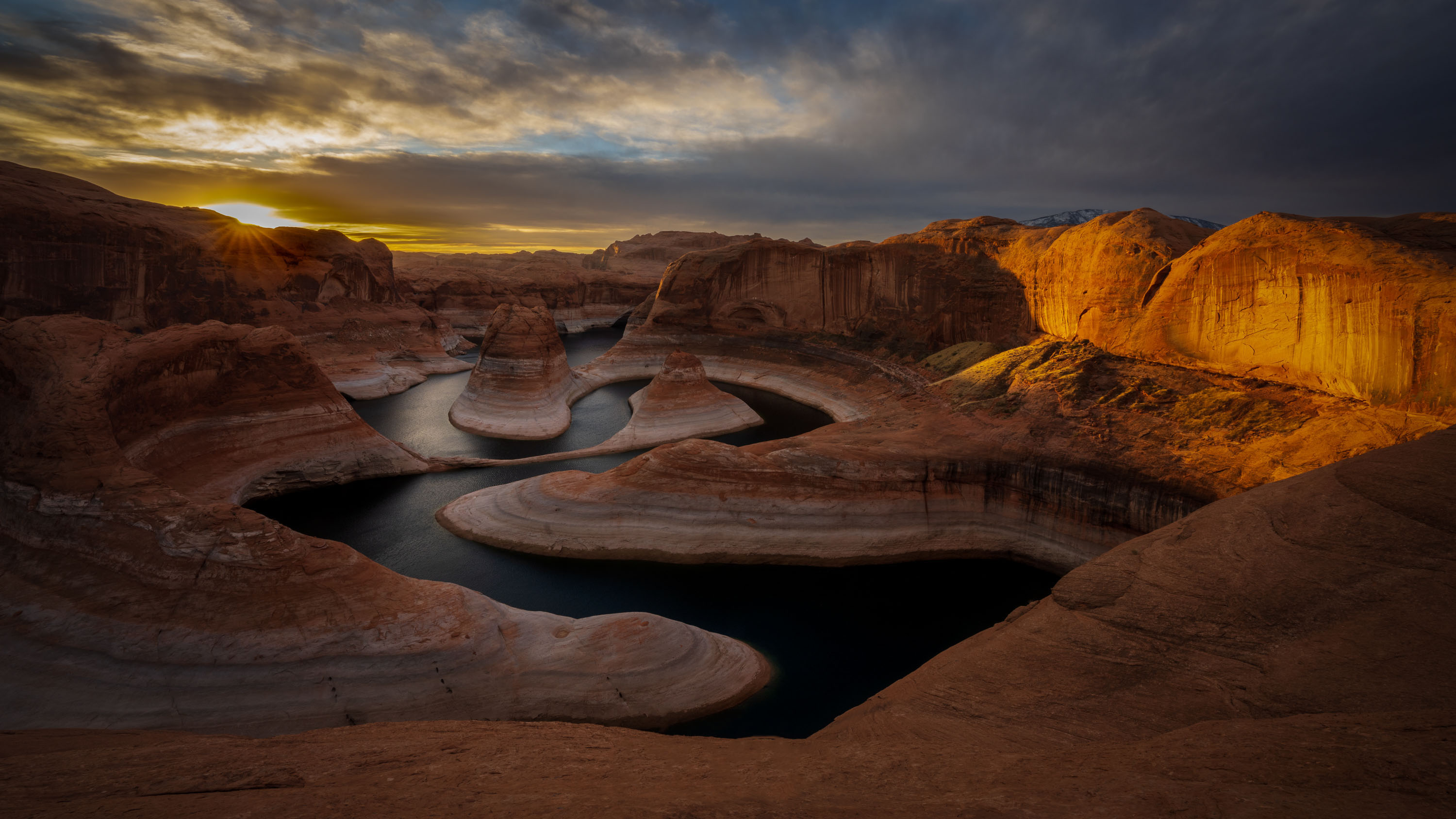 Reflection Canyon Lake Powell